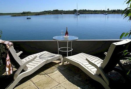 Noosa Shores Resort - Accommodation Sunshine Coast 1