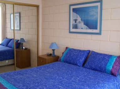 Penguin Mews - Accommodation Sunshine Coast 2