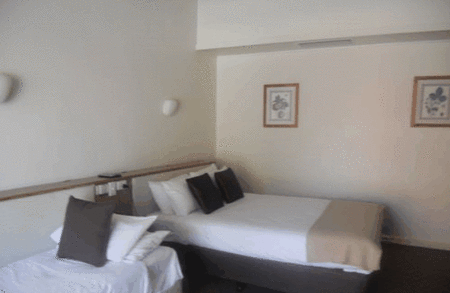 Burkes Hotel Motel - Accommodation Sunshine Coast 0