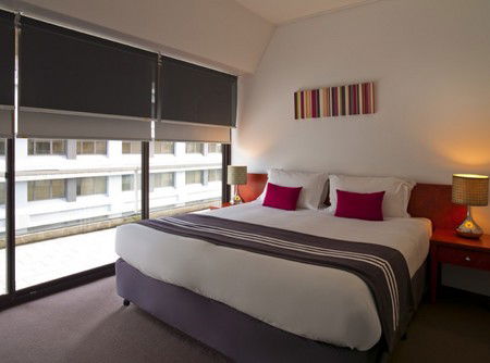 Y Hotel Hyde Park - Accommodation Sunshine Coast 1