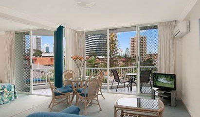 Santa Anne By The Sea - Accommodation Sunshine Coast 1
