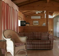 Glen Ayr Cottages - Accommodation Sunshine Coast