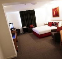 Townhouse Hotel - Accommodation Sunshine Coast