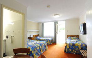 Bermuda Motel - Accommodation Sunshine Coast 2