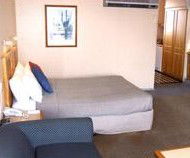 Young Federation Motor Inn - Accommodation Sunshine Coast 2