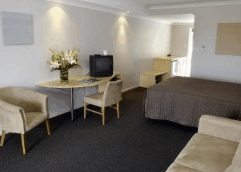 Dog Rock Motel - Accommodation Sunshine Coast 1