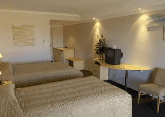 Dog Rock Motel - Accommodation Sunshine Coast 2