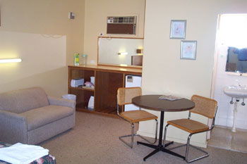 Belvedere Motel - Accommodation Sunshine Coast 4