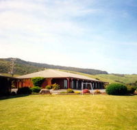 Skenes Creek Lodge Motel - Accommodation Sunshine Coast