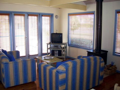 Rayville Boat Houses - Accommodation Sunshine Coast 3