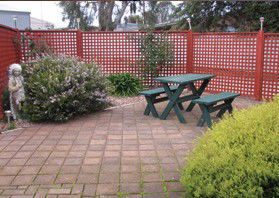 Louth Bay Holiday Apartment - Accommodation Sunshine Coast 3