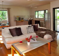 Misty Mountains Tropical Rainforest Romantic Retreat - Accommodation Sunshine Coast