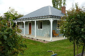 Westeria Cottage - Accommodation Sunshine Coast 0