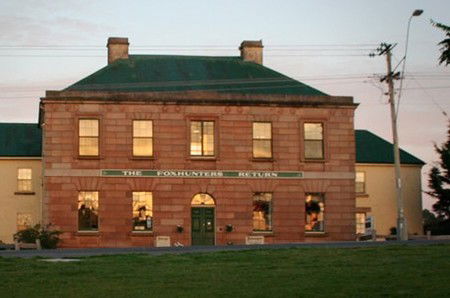 Foxhunters Return - Accommodation Sunshine Coast 1