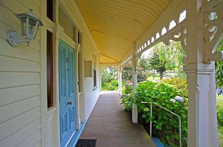 Estowen House - Accommodation Sunshine Coast 4