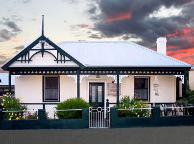 Touchwood Cottages - Accommodation Sunshine Coast 1