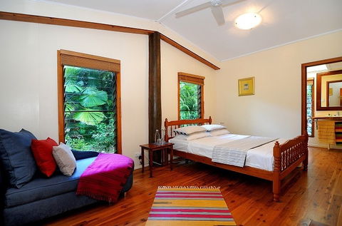 Cow Bay Homestay Bed And Breakfast - Accommodation Sunshine Coast 4