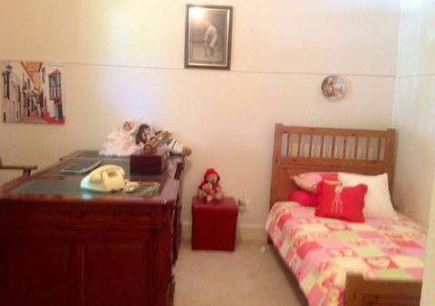 Newington House - Accommodation Sunshine Coast 3