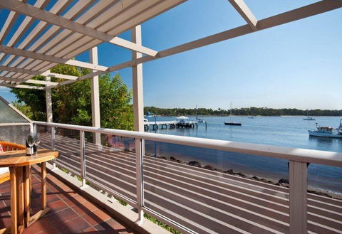 Bay Breeze Boutique Accommodation - Accommodation Sunshine Coast 2