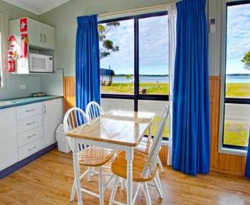 Anglers Rest - Accommodation Sunshine Coast 4