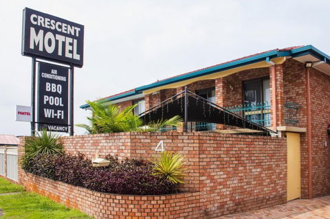 Crescent Motel - Accommodation Sunshine Coast 0