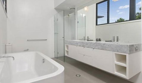 Aamber Beach House At Kiah - Accommodation Sunshine Coast 1