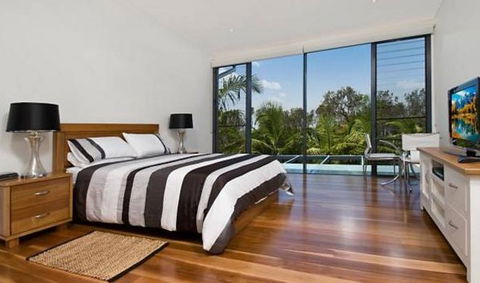 Aamber Beach House At Kiah - Accommodation Sunshine Coast 4