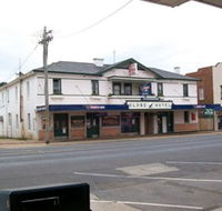 Globe Hotel Bombala - Accommodation Sunshine Coast