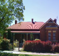 Tumut Accommodation Sefton House - Accommodation Sunshine Coast