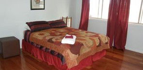 Artisans ...on The Hill Bed And Breakfast - Accommodation Sunshine Coast 0