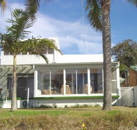 8 Seaview Crescent - Accommodation Sunshine Coast