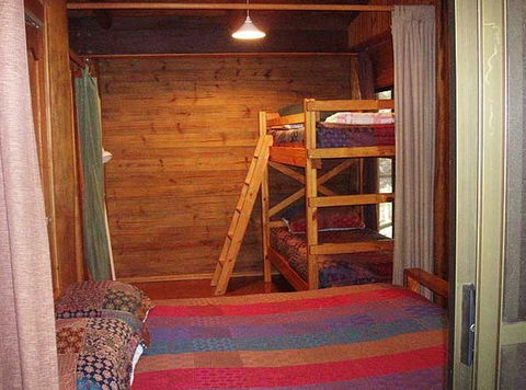 Carawirry Cabins - Accommodation Sunshine Coast 1
