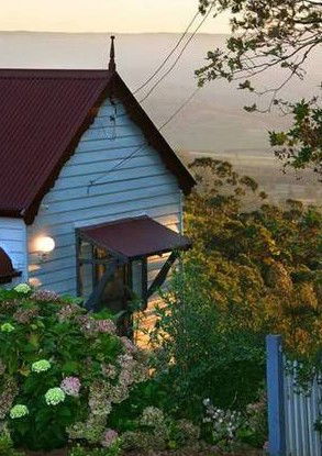 Clairvaux Cottages - Accommodation Sunshine Coast 0