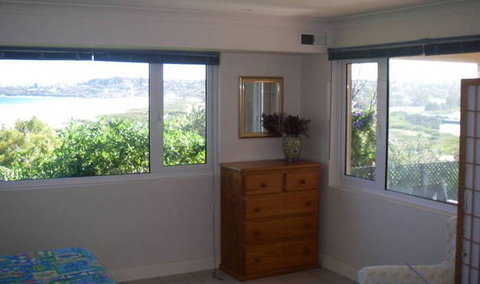 A Beach House Near Manly - Accommodation Sunshine Coast 1