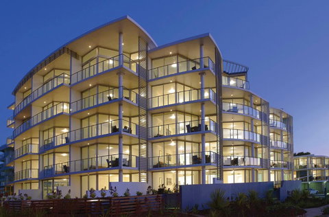 Manta Bargara Resort - Accommodation Sunshine Coast 0