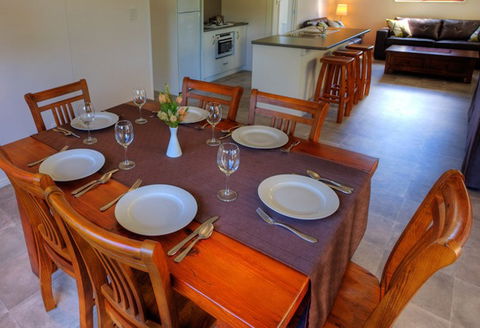 Killarney View Cabins And Caravan Park - Accommodation Sunshine Coast 3