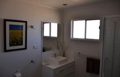 Kinnon And Co Outback Lodges - Accommodation Sunshine Coast 2