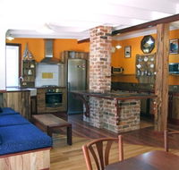 Admiral Stirling Inn - Accommodation Sunshine Coast