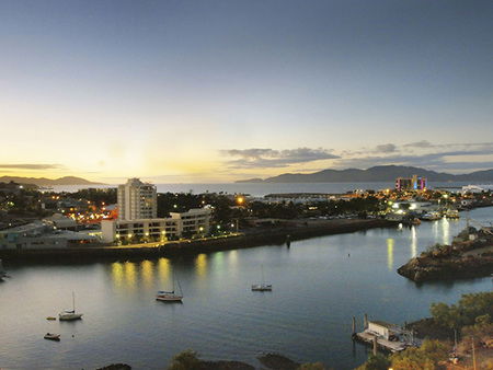 Oaks M On Palmer - Accommodation Sunshine Coast 4
