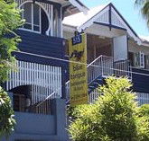 Blue Tongue Backpackers - Accommodation Sunshine Coast
