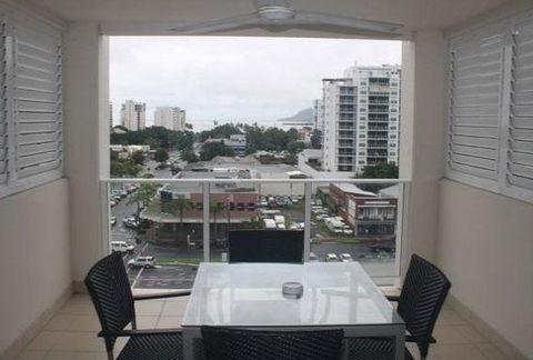 BEST WESTERN PLUS  Cairns Central Apartments - Accommodation Sunshine Coast 3