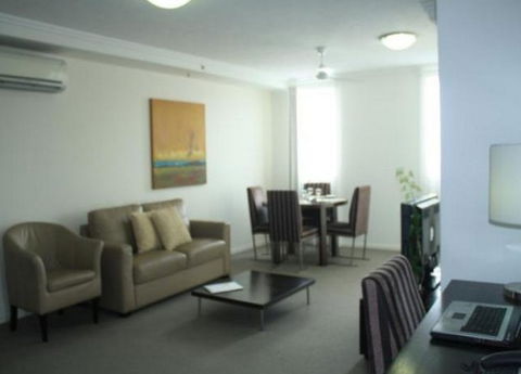 BEST WESTERN PLUS  Cairns Central Apartments - Accommodation Sunshine Coast 5