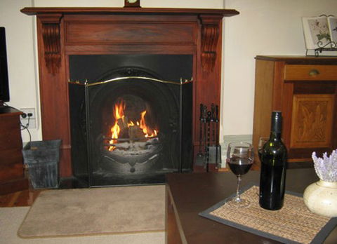 Amalie Cottage Waikerie - Accommodation Sunshine Coast 1