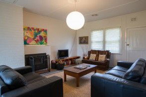 Colenso Country Retreat And Walker’s Cottage  - Accommodation Sunshine Coast 0
