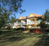 Coral Cove Resort  Golf Club - Accommodation Sunshine Coast
