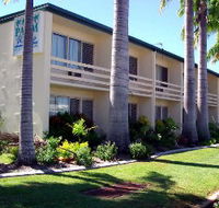 Palm Waters Holiday Villas - Accommodation Sunshine Coast