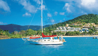 Airlie Waterfront Backpackers - Accommodation Sunshine Coast