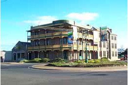 Quality Hotel Bentinck - Accommodation Sunshine Coast 0