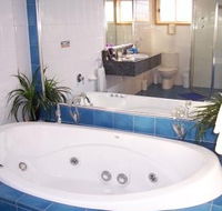 Bateau Bay Beachfront Luxury Accomodation - Accommodation Sunshine Coast