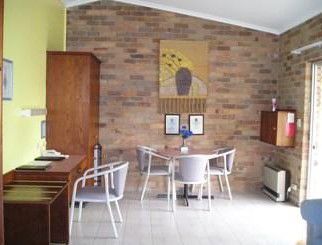 Rest Point Motel - Accommodation Sunshine Coast 1